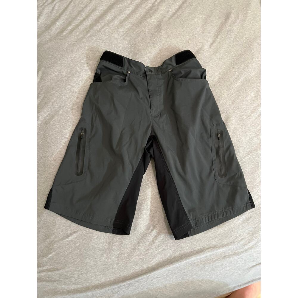 Zoic Ether mens biking shorts medium downhill enduro moto summer rafting stretch